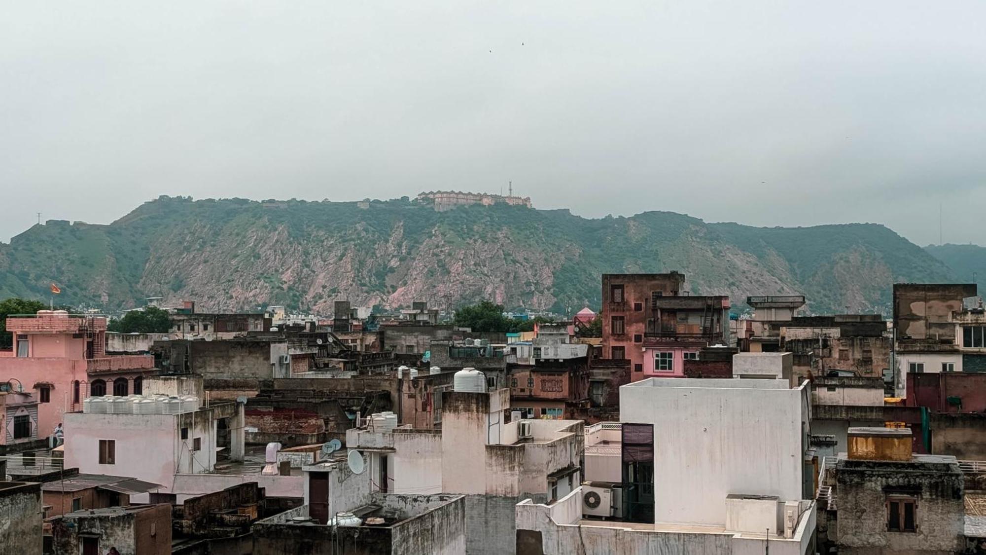 The Pink Nest - Backpackers Abode Hotel Jaipur Buitenkant foto